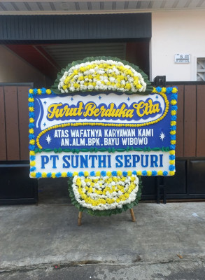 Papan Bunga Duka di Lakessi