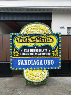 Papan Bunga Duka di Lakessi